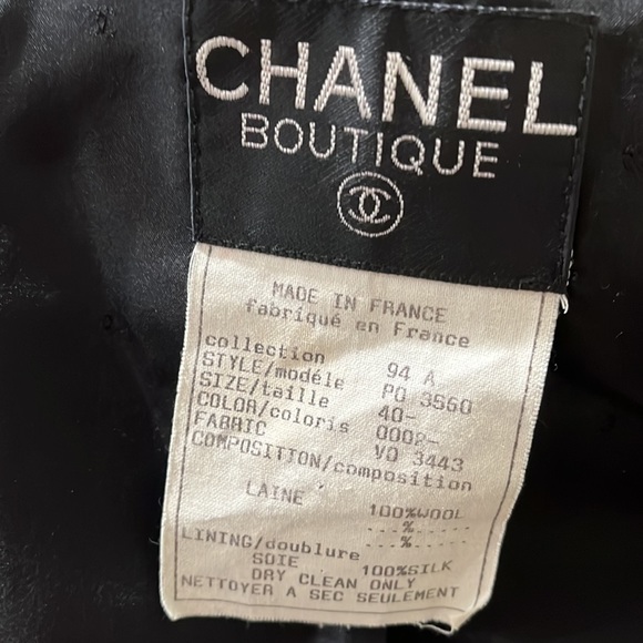 CHANEL lady one button tweed jacket - Picture 5 of 9